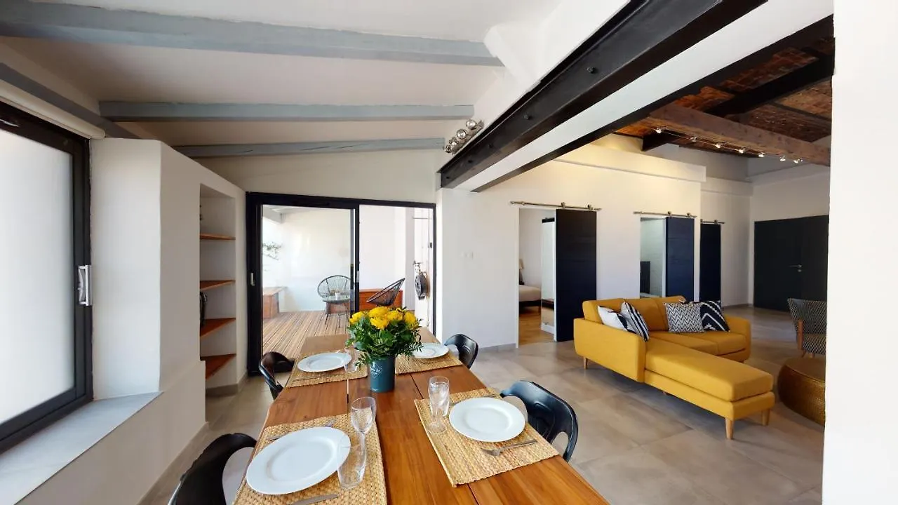 Apartament La Bonne Brise - Superbe Loft Avec Terrasse A 2 Minutes De La Plage Marsylia